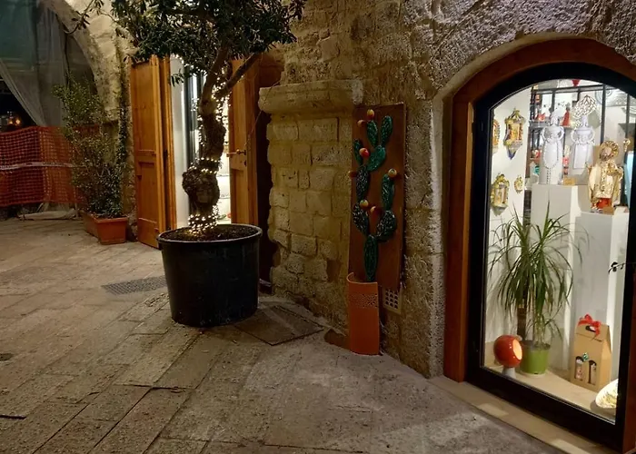 Sun & Moon Guest house 3*